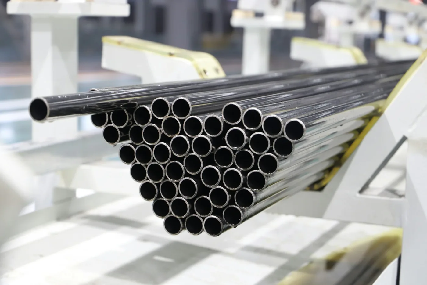 Round Tubes & Pipes